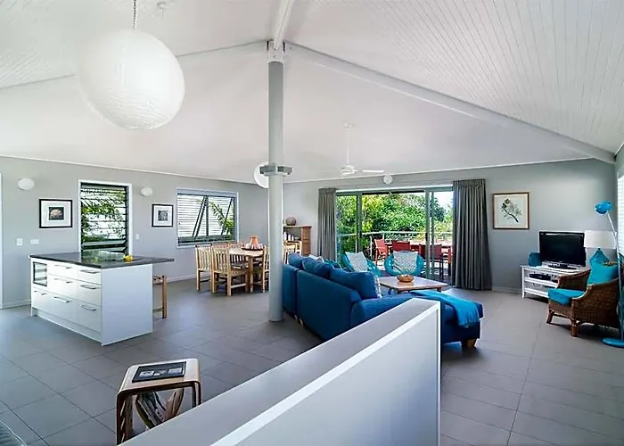 The Retreat Beach Houses